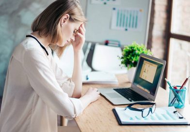 El ejercicio ideal para las personas que trabajan sentadas: hacé esto para no perder movilidad Estar mucho tiempo sentado