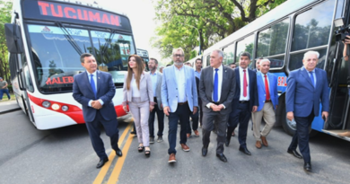 Jaldo anunció la compra de 100 colectivos nuevos para mejorar el transporte público