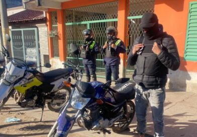 Detienen a un chileno que, con un arma de fuego, asaltó a dos menores