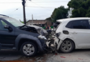 Un menor de edad escapaba de la policía en un auto robado y protagonizó un siniestro vial