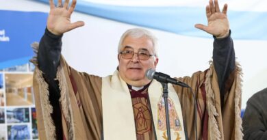 Desde la Intendencia, el Arzobispo de Tucumán compartió un mensaje de amor y esperanza