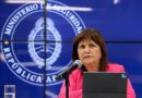 Patricia Bullrich defendió al policía que baleó a Thiago Correa y culpó a los ladrones: “Fue legítima defensa” Patricia Bullrich defendió al policía que baleó a Thiago Correa y culpó a los ladrones: “Fue legítima defensa”