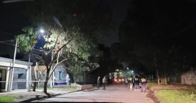 Tragedia familiar: un hombre fue detenido, acusado de matar a su suegra de 104 años, que defendía a su hija